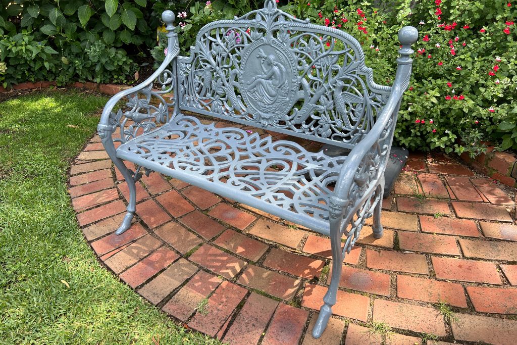 a class powder coating outdoor furniture